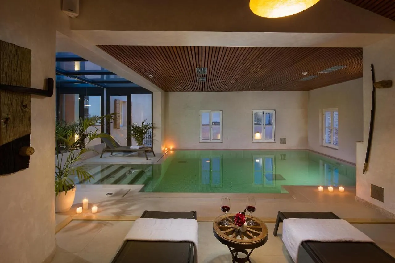 ****  Hotel La Grisa Bale Hırvatistan