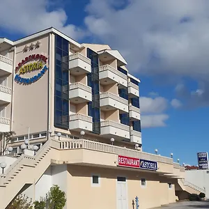 And Astoria Apartman