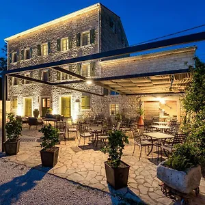 Guest house Relais And Wine San Tommaso (adults Only), Bale